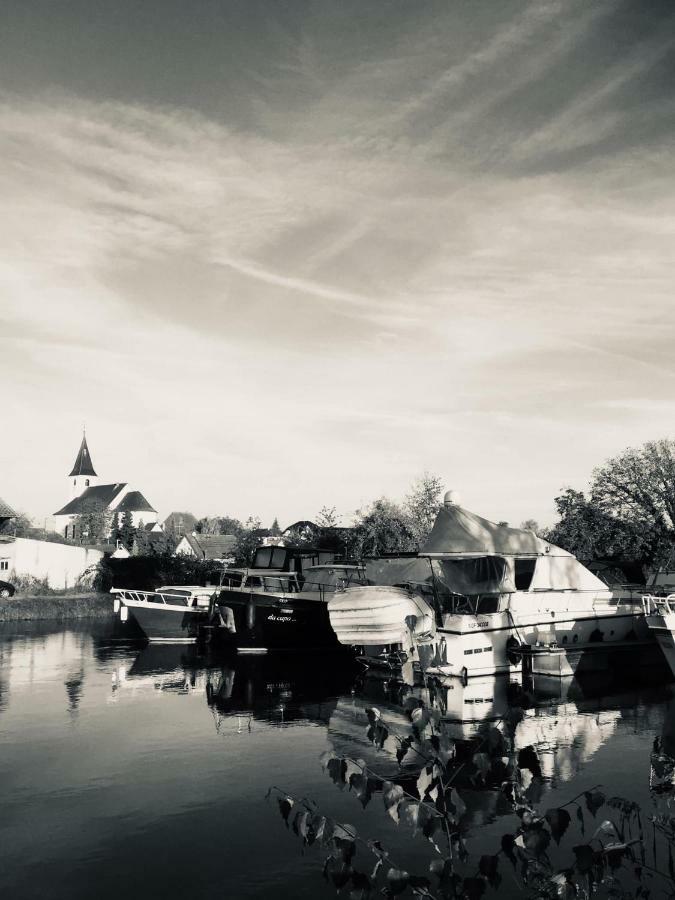 Camping Du Canal Kembs المظهر الخارجي الصورة